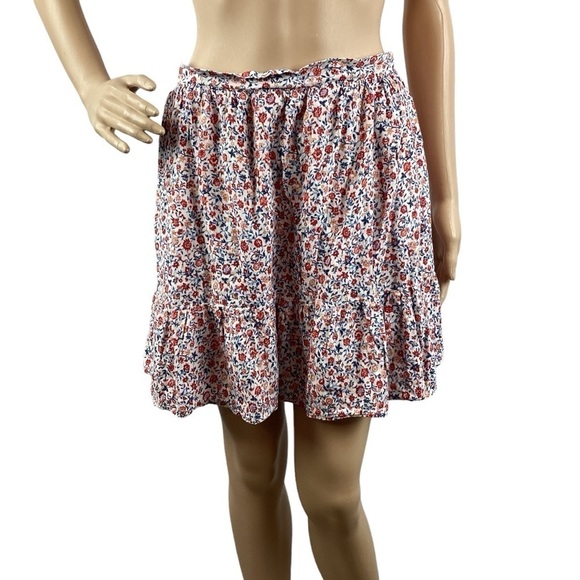 Old Navy High-Waisted Tiered Mini Swing Skirt Size S Multi Ditsy Floral Print - Picture 1 of 7